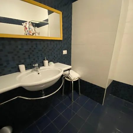 بيت ضيافة Giulio Polignano 4*